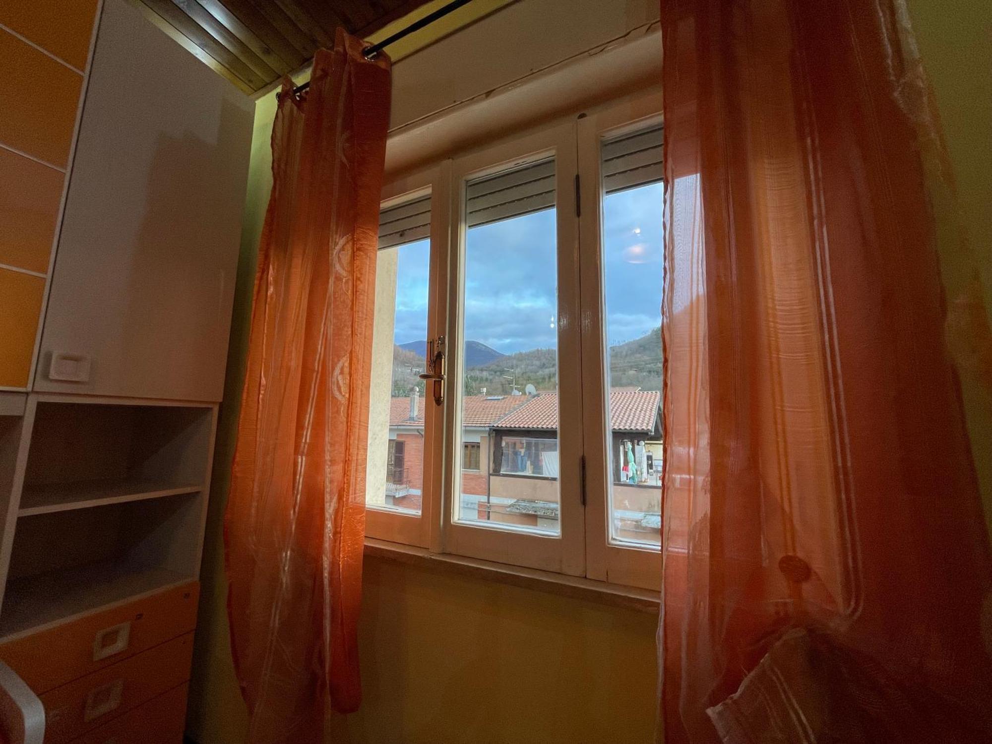 Al Campanile Centro Storico Ampio Luminoso E Panoramico Appartamento Trilocale Carsoli Bagian luar foto